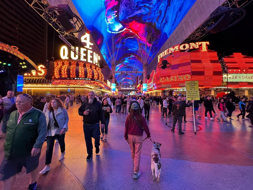 Fremont Street lights how was a little hectic