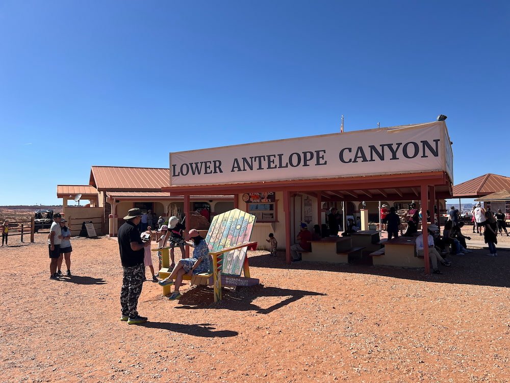 Kens Tours at Lower Antelope Canyon