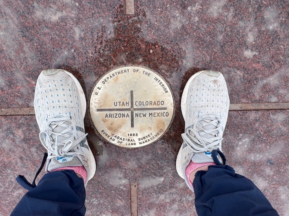 The center of the monument