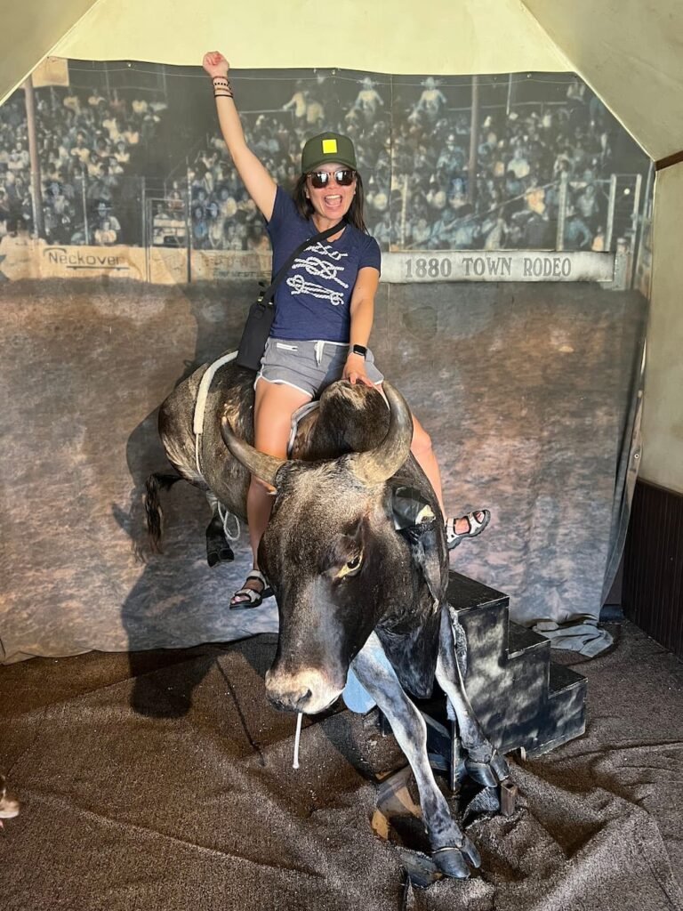 Lisette's new rodeo career
