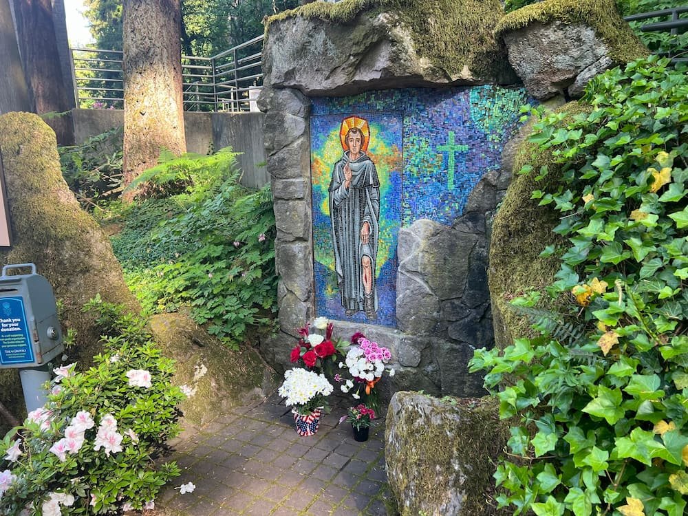 Mosaic feature wall