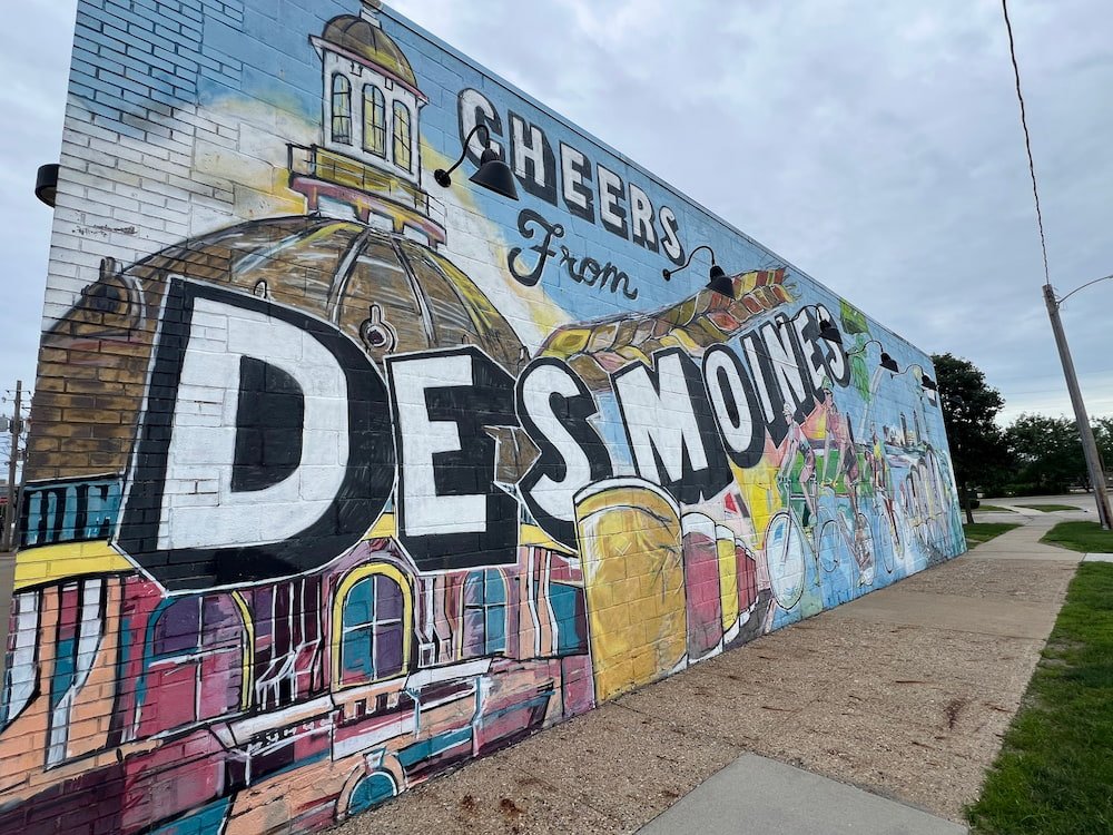 Cheers from Des Moines mural