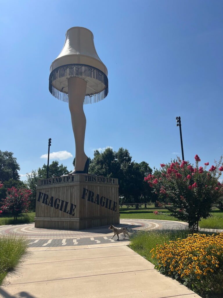 Chickasha Leg Lamp
