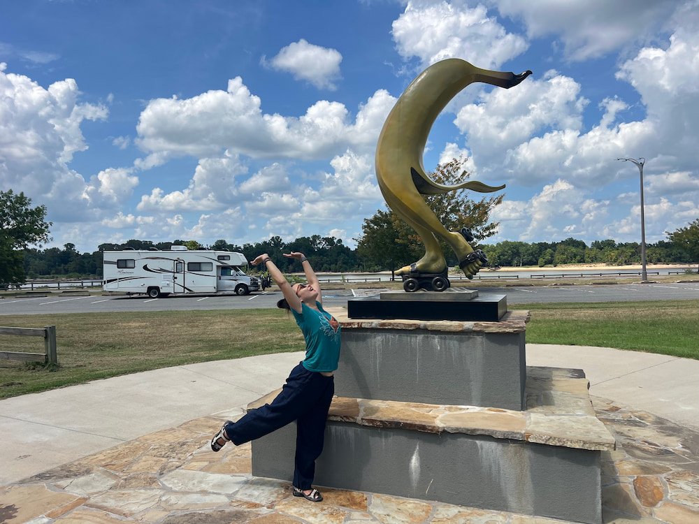 Lisette and the roller skating banana