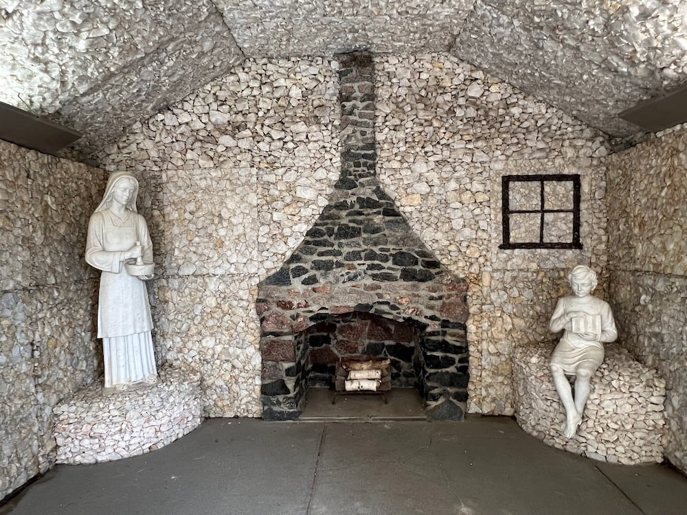 The detail in this room was excellent