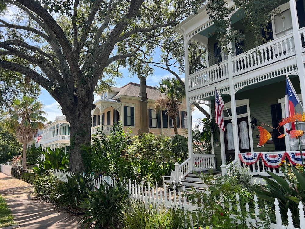 Tree-lined streets with gorgeous heritage houses