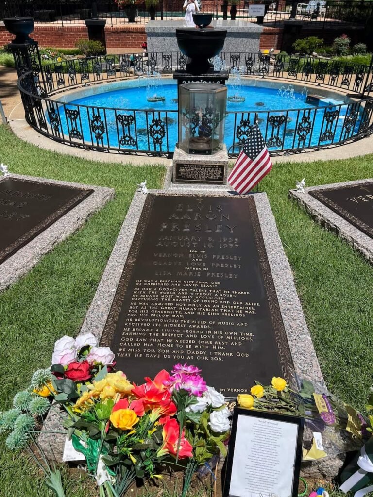 Elvis memorial