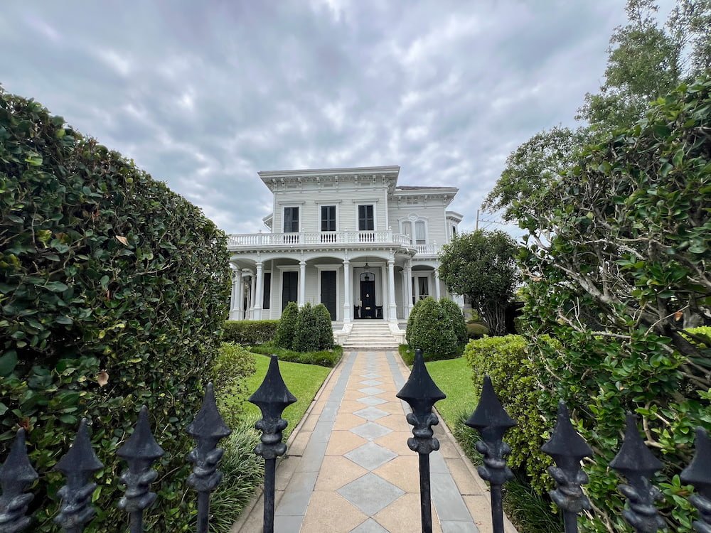 If we were to live in New Orleans it would be in the Garden District