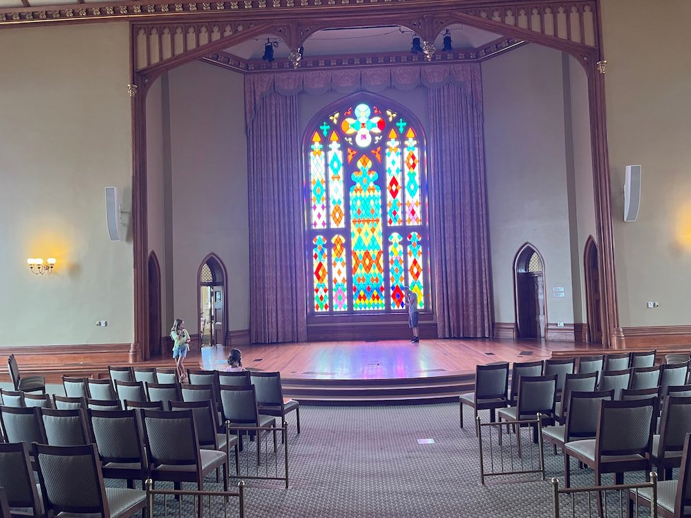 More amazing stained glass