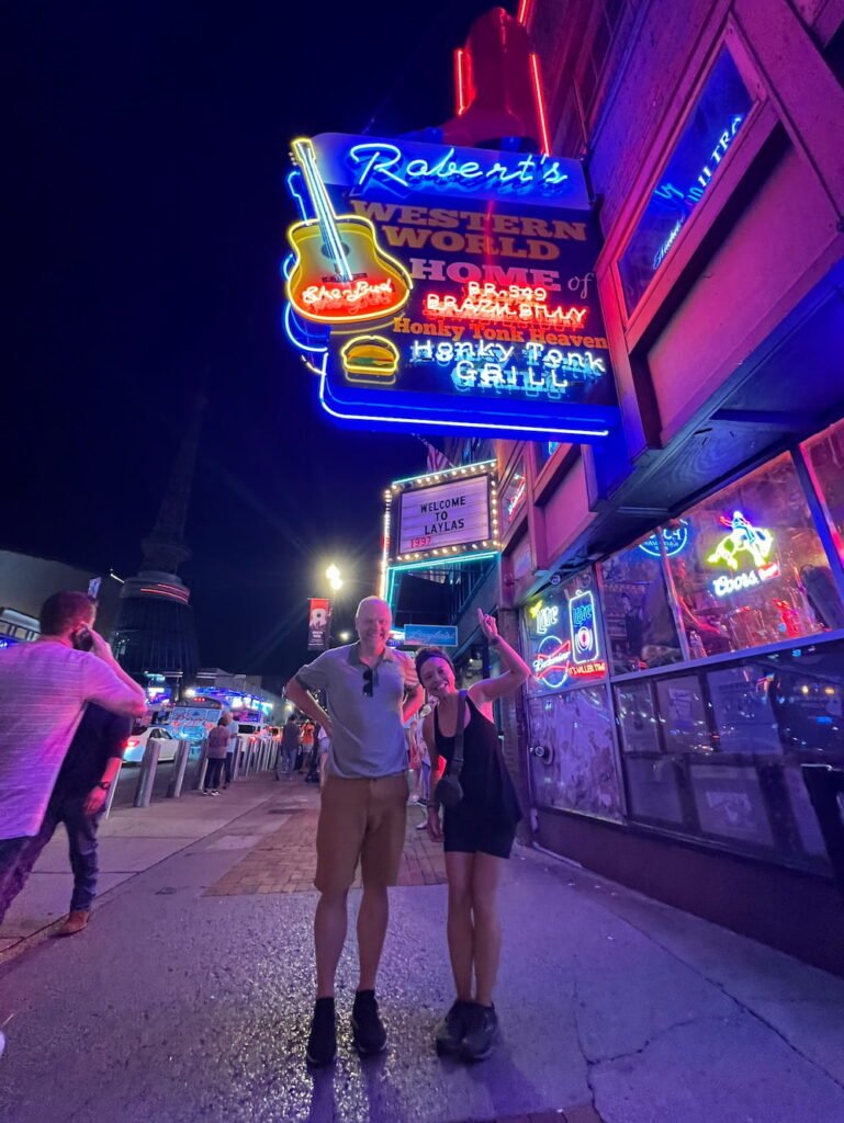 Roberts Western World
