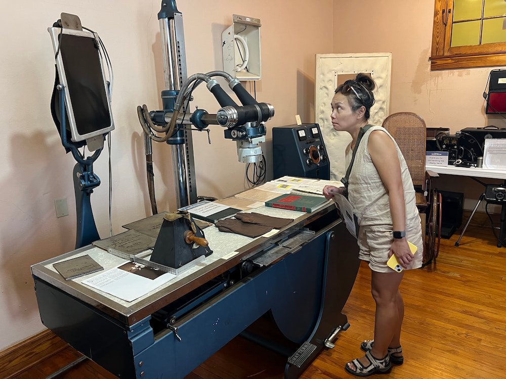 Old x-ray machine
