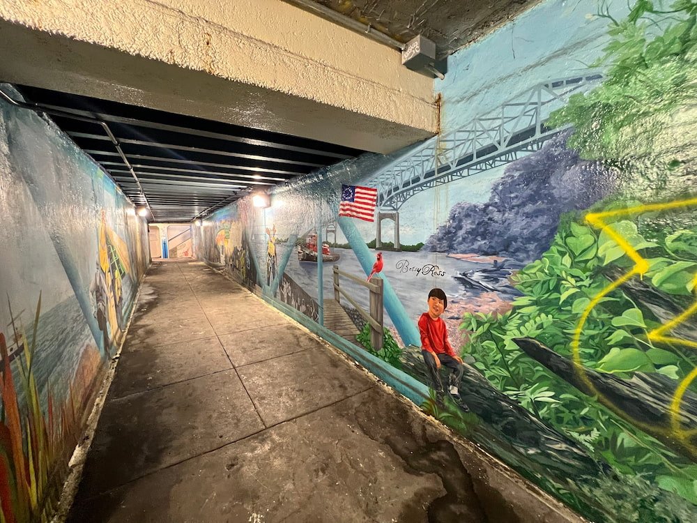 Benjamin Franklin Bridge Pedestrian Tunnel