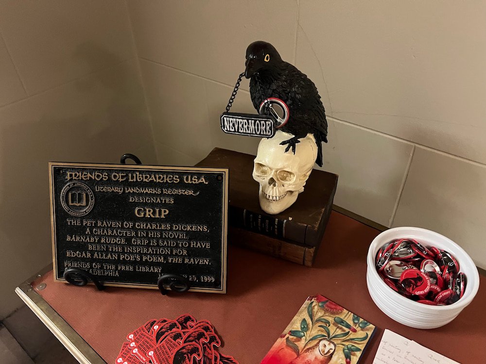 Nevermore raven - the real one was just opposite but the glass case reflected too much