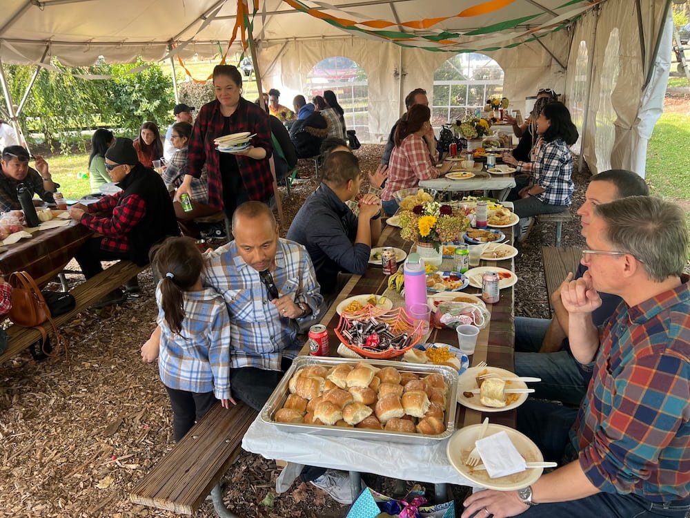 The food spread was yummy