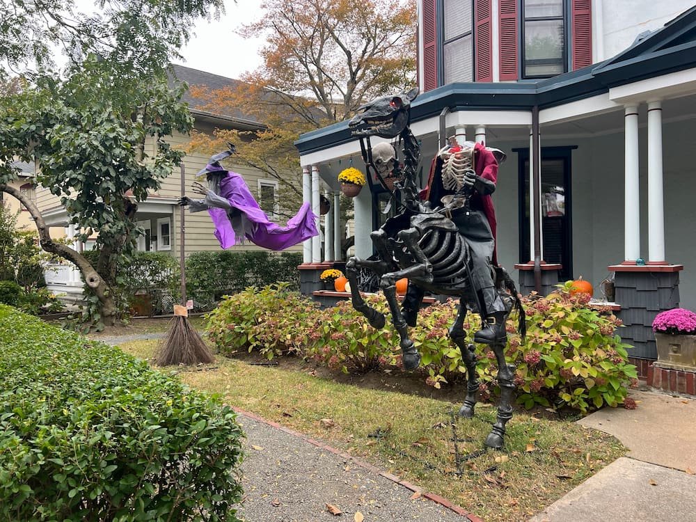 This headless horseman was a good one