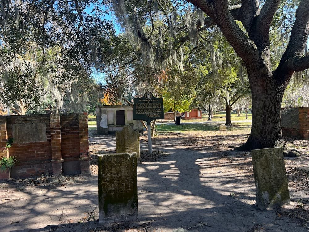 Colonial Park Cemetery