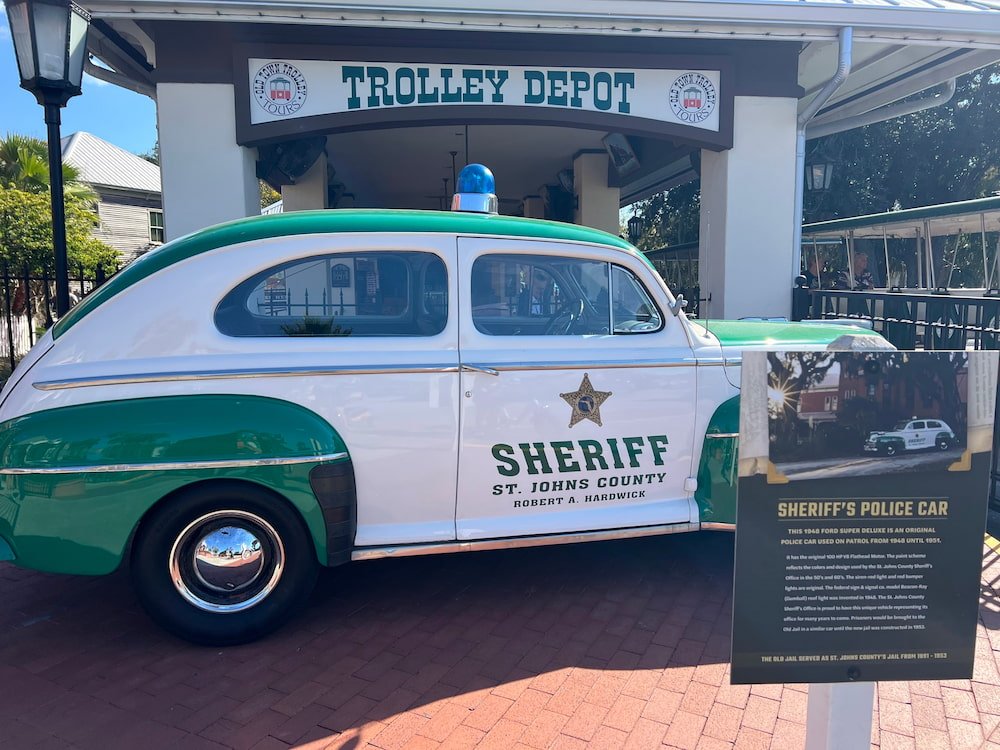 Cool old Sherif's car at the Trolley Stop