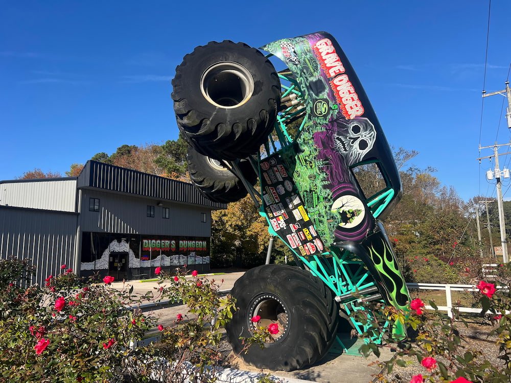 Grave Digger Monster Truck