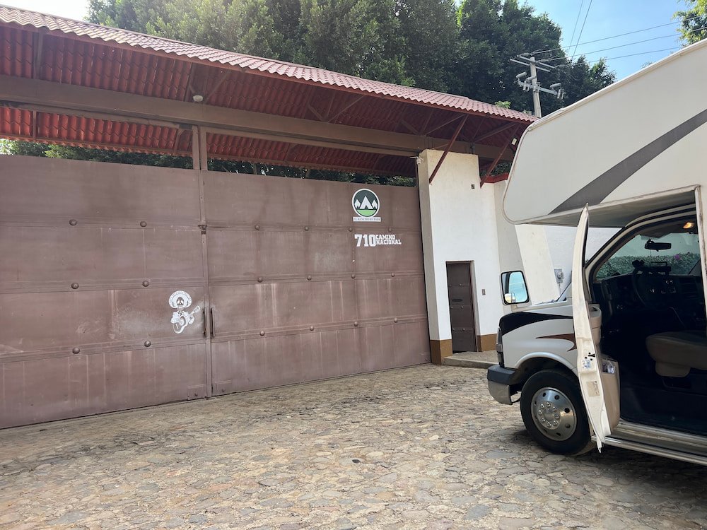 The giant gate at El Rancho