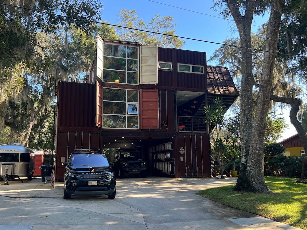 Front of the container house
